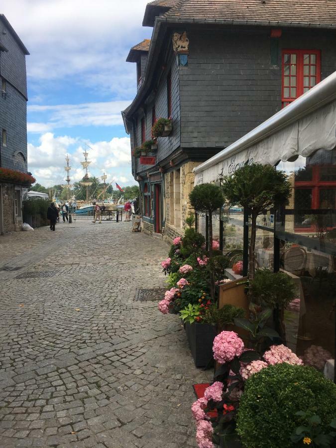 Appartement De L'Escale Honfleur Exteriör bild